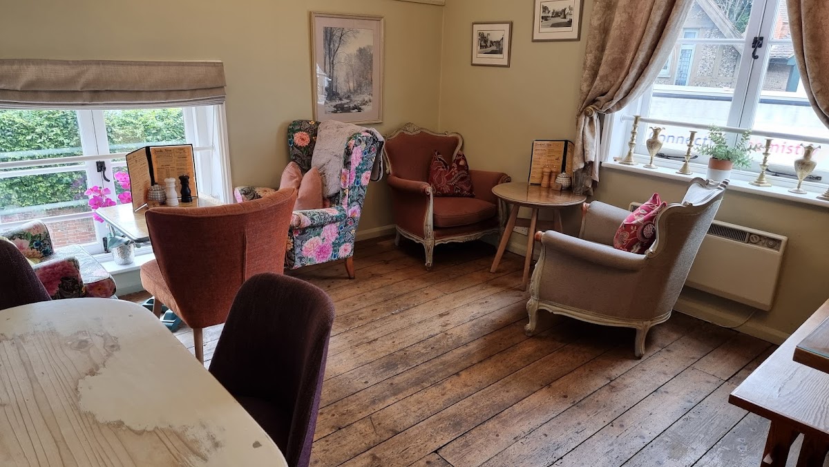 Vintage Rose Tea Room Photos 2